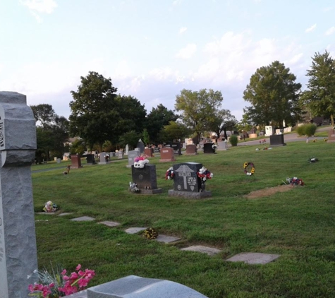 Holy Cross Cemetery & Mausoleum - Ballwin, MO