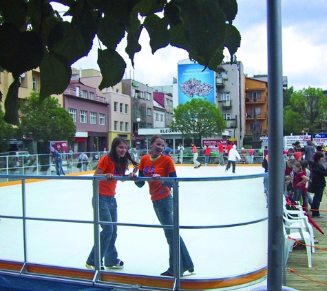 Global Synthetic Ice - Clearwater, FL. Super-Glide synthetic ice skating rink