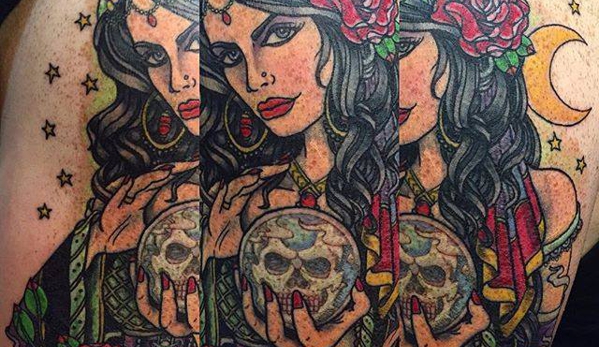 Distinctive Body Art Studio - San Clemente, CA