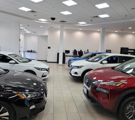 Nissan of Rockville Centre - Rockville Centre, NY