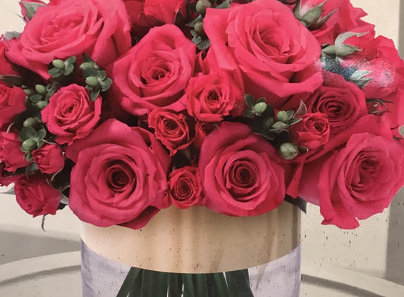 Grecian Gardens Florist - New York, NY. Grecian Gardens has been established for 35 years. All accounts are welcomed and we are here to serve our customers