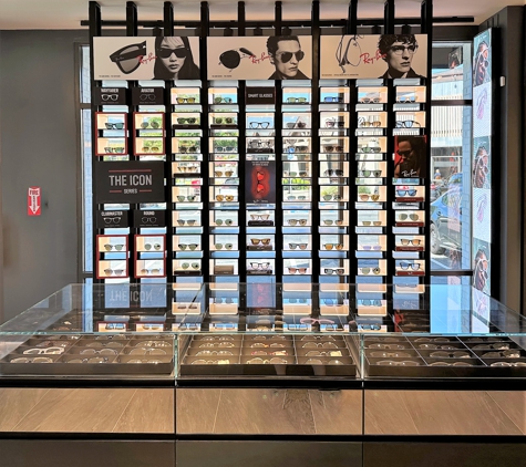 LensCrafters - Novato, CA