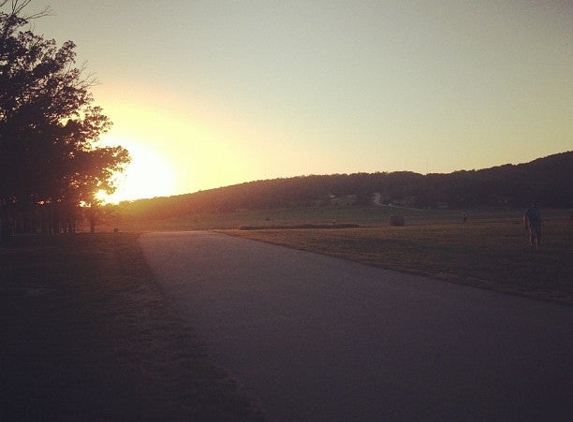 Mulberry Mountain Lodge, Cabins & Campground - Ozark, AR