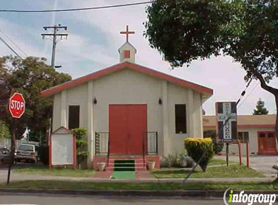 Ollie Grove Baptist Church - Berkeley, CA