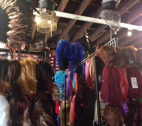 Uptown Costume & Dancewear - New Orleans, LA