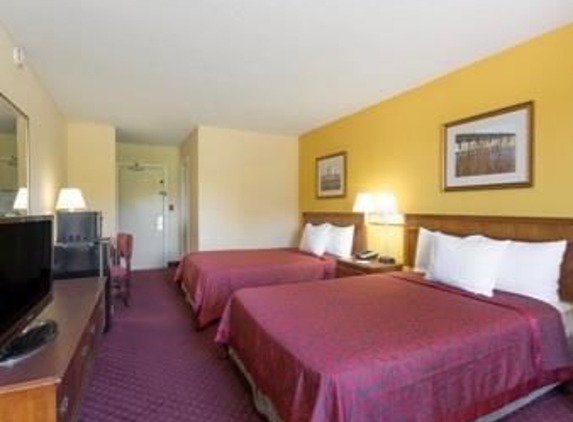 Days Inn by Wyndham Tappahannock - Tappahannock, VA