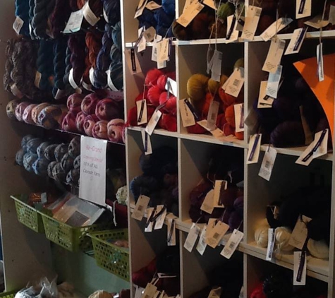 Kandi's Yarn Closet - Moses Lake, WA