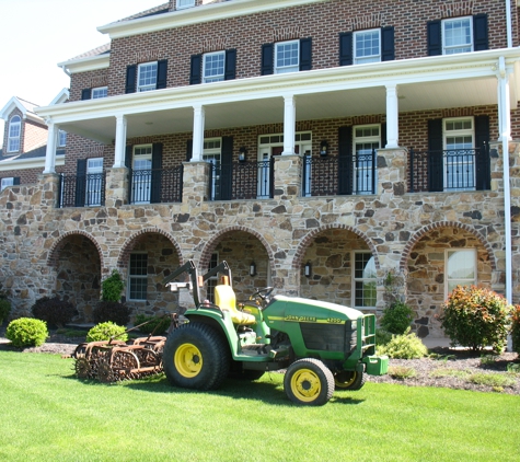 Compy's Landscaping & Lawn Care Services - Elliottsburg, PA