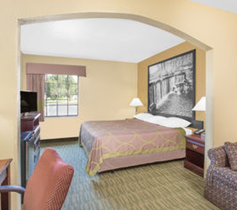 Super 8 by Wyndham Nixa/Springfield Area - Nixa, MO