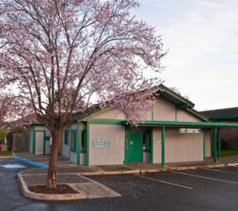 Myrtle Avenue Veterinary Hospital - Eureka, CA