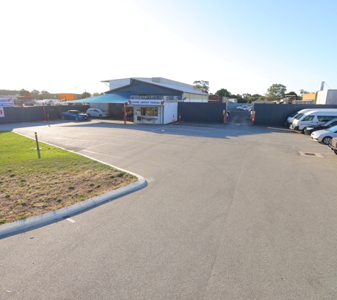 Hamer Airport Parking - Redcliffe, WA. Hamer Airport Parking