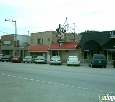 Q's Restaurant & Pizzeria - Hillside, IL