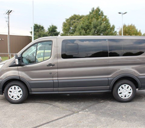Allen Transportation & Taxi - Louisville, KY. 15 passenger vans