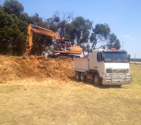 Dirt Works Plant Hire. Full Size Render