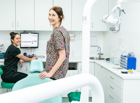 Jones Dental - Unanderra, NSW. We have a reputation for providing the highest level of dental care.
