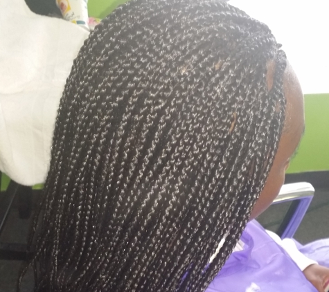 Alecia's African Hair Braiding - Tampa, FL