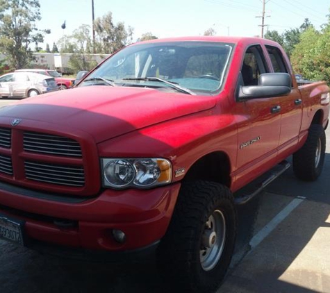 Gallardo's  Auto Service - Rocklin, CA