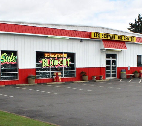 Les Schwab Tire Center - Lakewood, WA