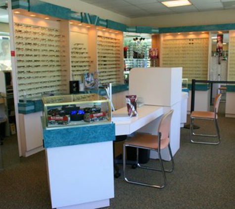 Dr. Viviani's Total Vision Care - Melville, NY