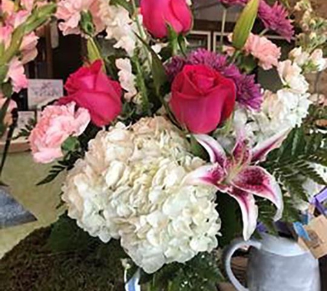 Petals Boutique Flowers - Dyer, IN
