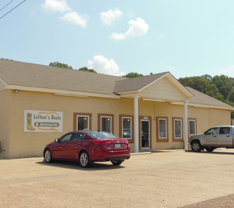 Latham's Lazy Bar L Western Store - Batesville, MS