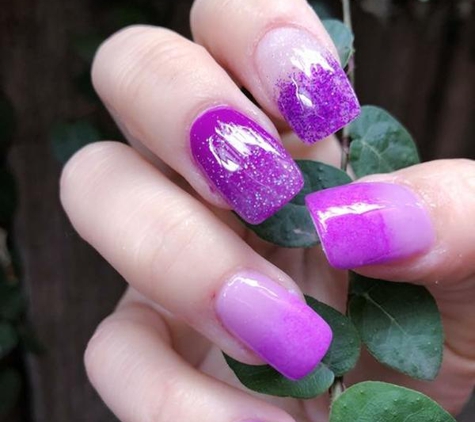 Universe Nails & Spa - Ivanhoe, VIC