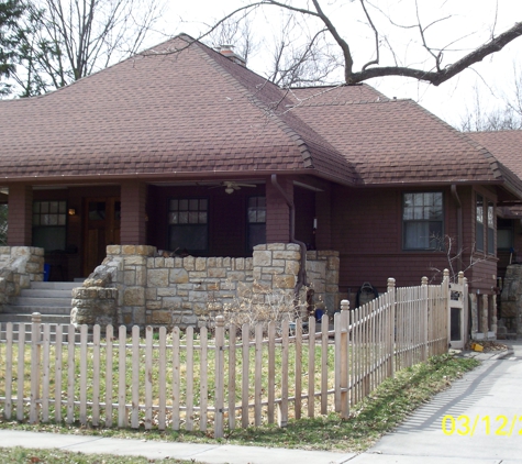 Larry Vaught Roofing - Grandview, MO