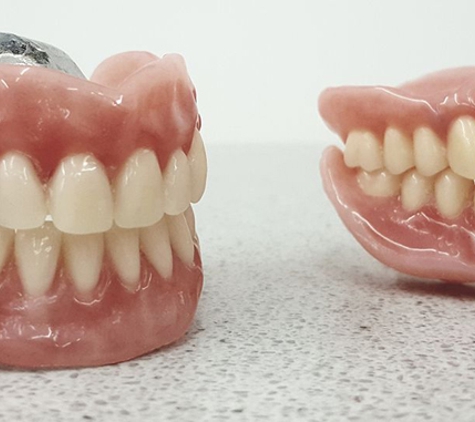 Yeppoon Denture Clinic - Taranganba, QLD