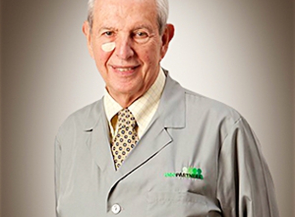 Steven E Mutchnik MD - Skokie, IL