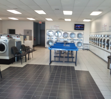 Comfort Coin Laundry - Clinton Township, MI