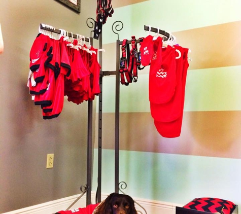 Bark Avenue Pet Spa & Boutique - Lafayette, LA