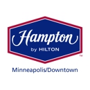 Hampton Inn & Suites Minneapolis/Downtown - Hotels