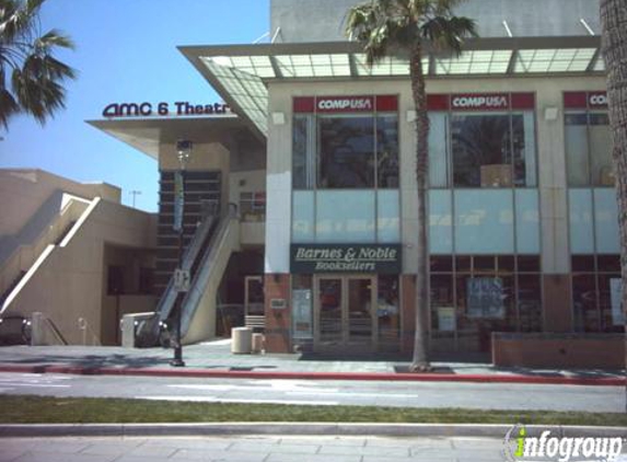 Barnes & Noble Booksellers - Burbank, CA