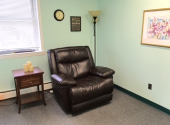 Wise Mind Hypnosis - Bethpage, NY. Hypnosis Room