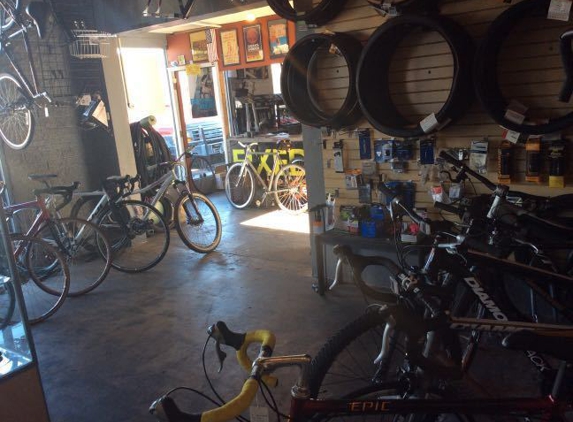 Fixed and Free Bike Shop - Albuquerque, NM