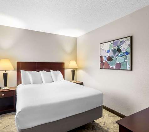 Best Western Oswego Hotel - Oswego, IL