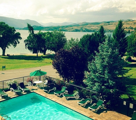 Lakeside Lodge and Suites - Chelan, WA