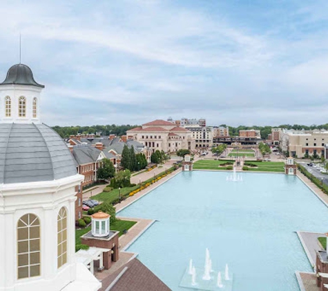 Carmel Center Apartments - Carmel, IN