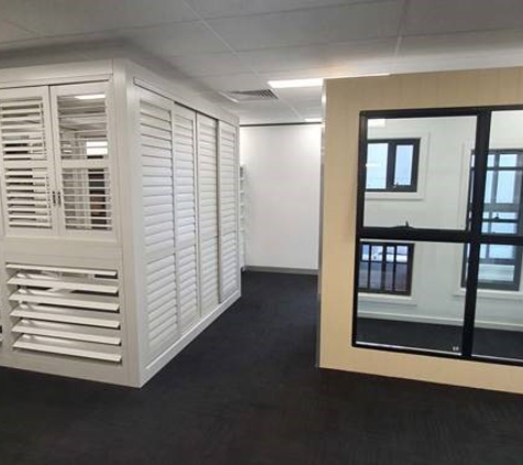 Staralum - Forrestdale, WA. Louvres Screens
