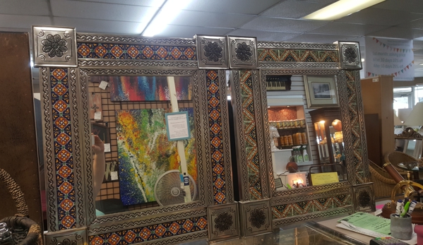 Better Than New Pre Owned Furniture - Longwood, FL. Mirrors, Art, Wall Decor, Sconces, Lighting, and Lots of Decor ~ different items each time you come by :)  Things come in daily & sell fast!