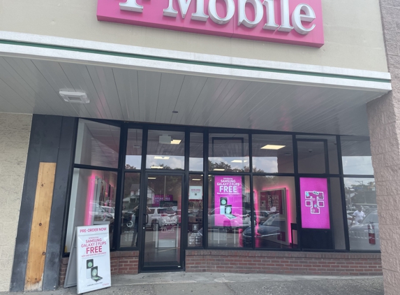 T-Mobile - Pittsburgh, PA