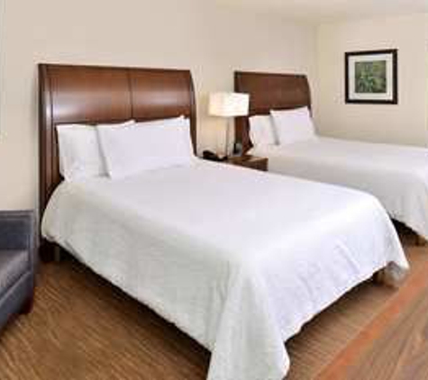 Hilton Garden Inn Dallas/Addison - Addison, TX