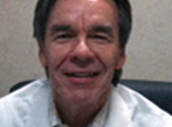 James M Sullivan JR., MD - Garden City, NY