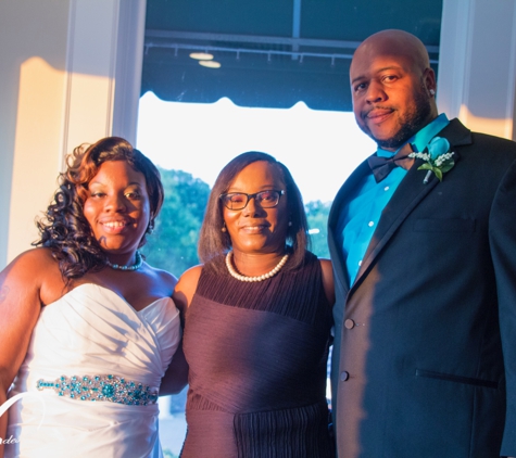 Elite Weddings,LLC and Elite Notary RN,LLC - Greenville, SC. Mr. & Mrs. Allen
        9/9/17