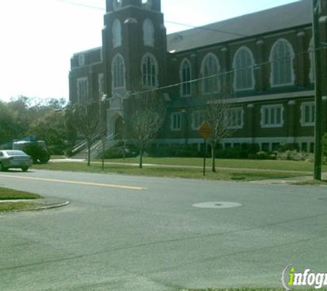 Riverside Avenue Christian Church - Jacksonville, FL