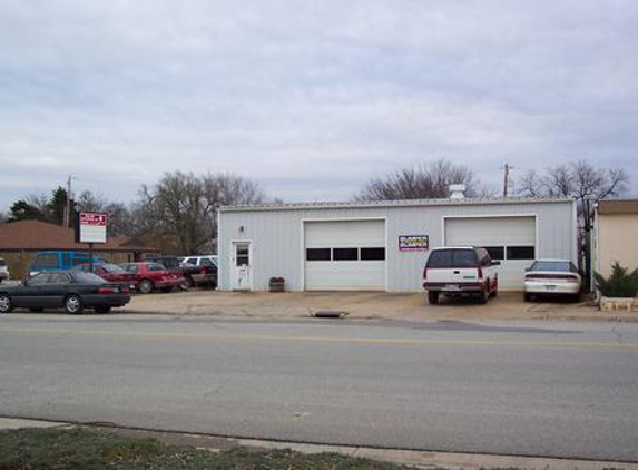 Red Line Auto Repair - Rose Hill, KS