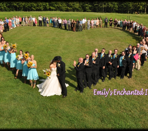 Johnstown, PA Photographer (Emily's Enchanted Images) - Northern Cambria, PA. Johnstown PA Professional Wedding Photographer