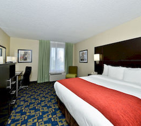 Comfort Inn & Suites Near Universal Orlando Resort-Convention Ctr. - Orlando, FL