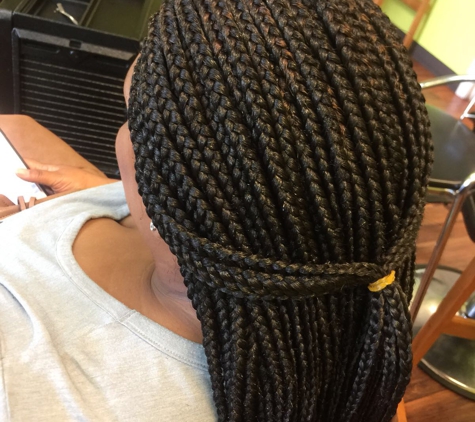 Yasira Hair Braiding - Huntsville, AL