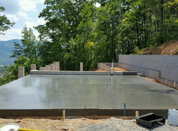 R&R Concrete Finishing LLC - East Flat Rock, NC